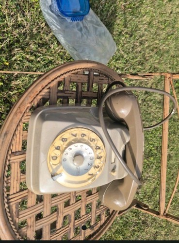 Telefono fisso vintage - a, disco
